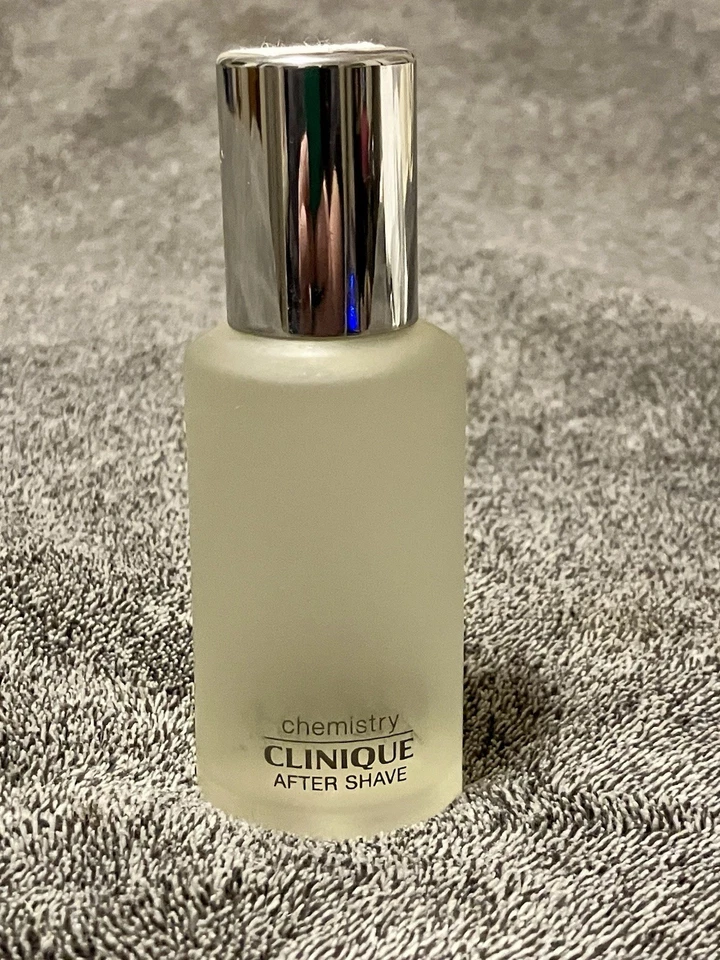 Clinique Chemistry лосьон после бритья 1,7 жидк. oz. /50 мл. Сделано в США полная бутылка  - Изображение 1 из 2