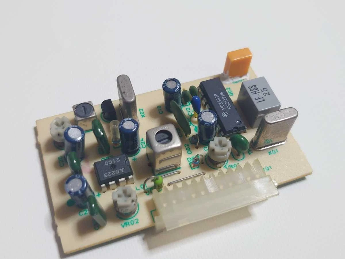 ○YAESU FT-747GX 100W CWフィルタ・FMユニット ゴム足付 ○YAESU FT