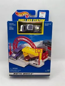 Hot Wheels Shell Gas Station with Purple '57 Chevy - Picture 1 of 8