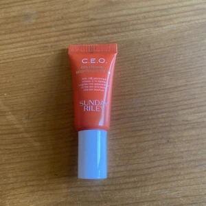 Sunday Riley CEO 15% Vitamin C Brightening Serum 5ml C.E.O. Mini Travel Size 5ml - Picture 1 of 2