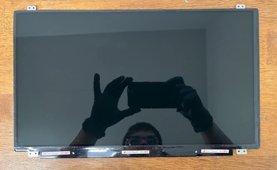 LG 15.6" Slim WLED Backlight 1366 x 768 WXGA 40 Pin LVDS LP156WH3(TL)(A2) - Image 1 of 3