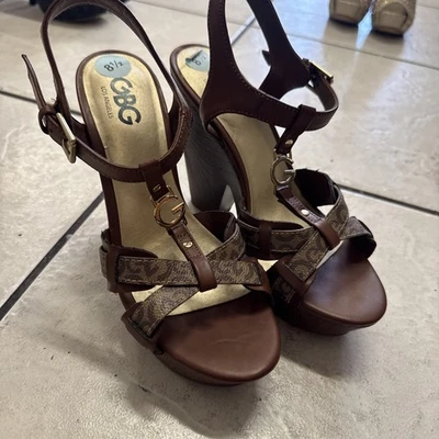 G by Guess Womens Strappy  Platform WEDGE HEELS BROWN LOGO SIZE 8.5 PEEP TOE - Image 1 of 4