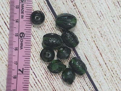 Cuentas de vidrio prensado checo vintage hechas a mano Foto 1 de 4