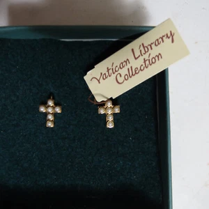 Vatican Library Collection Cross Pierced Earring Original Box New Without Tags - Picture 1 of 4