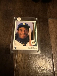 🔥Ken Griffey Jr 1989 Upper Deck #1 Star Rookie Mint Condition 🔥 - Picture 1 of 10