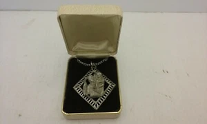 VTG CATHEDRAL PEWTER ST. JOSEPH & CHILD PENDANT, 32" CHAIN, APPROX 2-1/2" x 2" - Picture 1 of 5