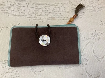 "Cartera sin asas vintage de gamuza fósil triple pliegue exterior cremallera botón cierre 6,5"" usada en excelente estado" Foto 1 de 4