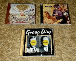 (3) GREEN DAY VINTAGE CD LOT DOOKIE INSOMNIAC NIMROD POP PUNK ALTERNATIVE RARE🔥 - Picture 1 of 3