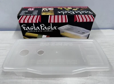 FASTA PASTA Microwave Cooker & Strainer  Rachel Ray Perfect Pasta  New! USA!! - Image 1 of 4