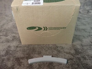 NEW Plombco MCZS-2.25 2.25 oz MCZS Series Wheel Balancing Weights 25 Pack (K2) - Picture 1 of 4