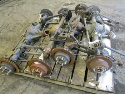 Conjunto de eje trasero Ford F250 Super Duty 2013-2016 relación 6,2 L 3,73 131 k millas OEM Foto 1 de 3