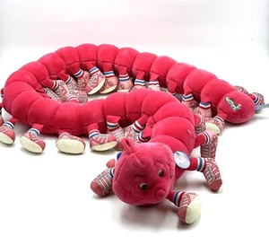 1998# RARE Lots-a-Leggggggs LARGE Red Caterpillar Plush, New Old Stock 150 # NR - Imagen 1 de 7
