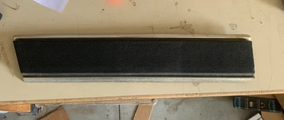 Dodge Ramcharger 1981-1993 cuarto derecho panel moldura frontal inferior Foto 1 de 4