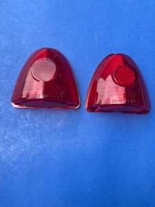 1953 CHEVROLET BEL AIR 210 150 TAILLIGHT-PAIR-TRIM PARTS-USA-NEW - Picture 1 of 2