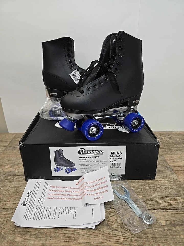 Chicago Men's Rink Roller Skates Size 7 Black Demo