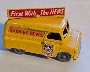 Matchbox Regular Wheel 42A Bedford Evening News Van GPW 1957 - Picture 1 of 5