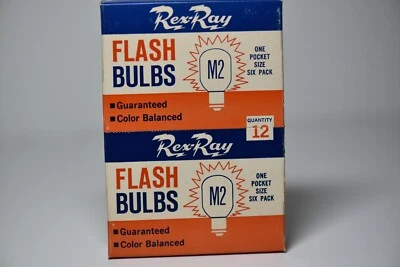 Vintage  M-2 Flash Bulbs, Rex-Ray  Clear Bulbs  Very Rare,  12 Flash Bulbs. - Image 1 of 2