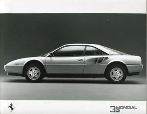 Foto de prensa oficial original de Ferrari Mondial 3.2 - Imagen 1 de 1
