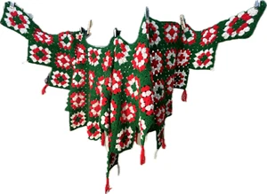Vintage Granny Square Weihnachtsbaum Rock gehäkelt grün rot weiß Quasten - Bild 1 von 9