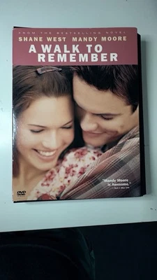 A Walk to Remember DVD (Like New) (Mandy Moore, Shane West) - Image 1 of 4