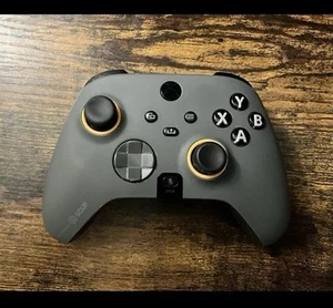 SCUF - Instinct Pro Wireless Performance Controller for Xbox Series X|S, PC - Picture 1 of 2