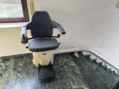 Lifta treppenlift gebraucht - Bild 1 von 4