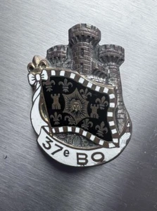 ORIGINAL MILITAIRE INSIGNE 37º BATAILLON D’OUVRAGES BITCH RI / ABP TBE - Picture 1 of 2