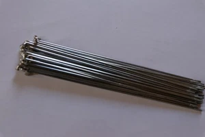 KEBA  SPEICHEN 294 mm * 2 mm NOS 40 Stück DDR vechromt für HR 28'' - Bild 1 von 3