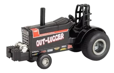 ERTL CHASE! Limited Edition!  PULLER  Case IH  OUT-LUGGER  1466 1:64 Tractor - Image 1 of 2