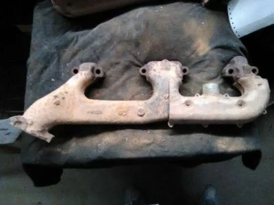 COLECTOR ESCAPE PASAJERO R. 8-305 5,0 L SE ADAPTA A CAMIONETA CHEVROLET 1500 88-95 119518 Foto 1 de 3