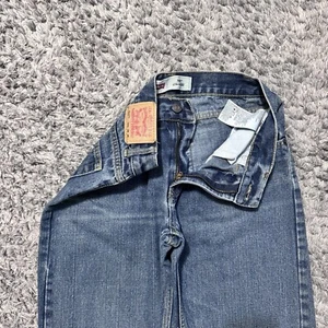 Levi’s Jeans 505 Boys 28x27 (16Reg) Blue Medium Straight Vintage Denim Red Tag - Picture 1 of 9