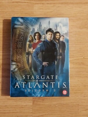 DVD Stargate Atlantis * Season 2 * 5 DVD's - Box * Papp-Schuber * Englisch - Bild 1 von 4