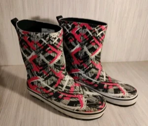 Western Chief Waterproof Tribal Idol Black Pink Rubber Rainboots Size 6 - Foto 1 di 6