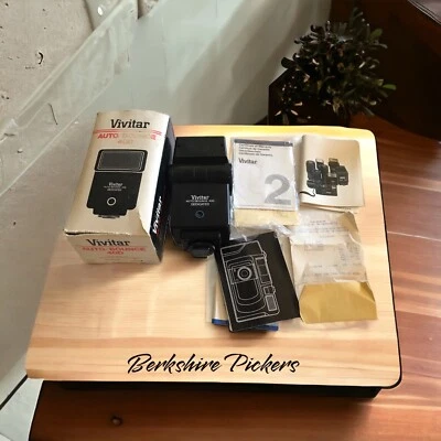 Vintage 1987 Vivitar Auto/Bounce 40 D Flash w/ box and manuals - Image 1 of 4