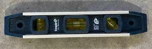 Empire 581-9 Magnetic Torpedo Level 9" Aluminum Sided W/ Overhead Viewing Slot - Picture 1 of 2