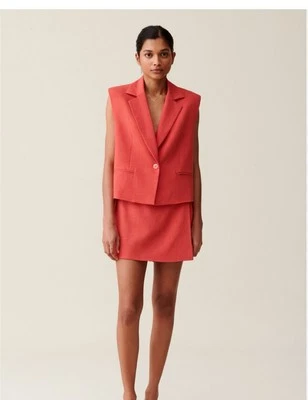 CHALECO A MEDIDA CLAUDIE PIERLOT Foto 1 de 4