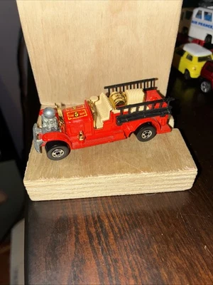 Camión de bomberos Hot Wheels 1980 antiguo número 5 hermoso estado Foto 1 de 4