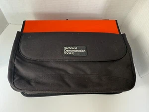 Microsoft Technical Demonstration Toolkit Partner Program 88 CD's - Afbeelding 1 van 5