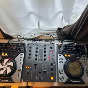 Pioneer DJ CDJ-400 Par y DJM-400 Set od 3 Digital CD MP3 Reproductor Mezclador Probado - Imagen 1 de 7