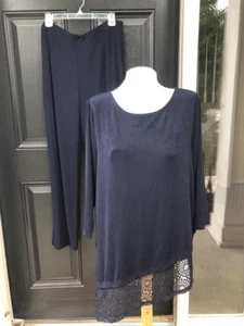 New 2-pc Chico's Travelers Empress Blue Lace Hem Top No Tummy Pants 3 XL 16 NWT - Picture 1 of 3