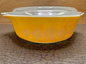 Pyrex 471 - 1 Pint - Butterfly Gold Casserole Dish Ovenware w/Lid - Picture 1 of 10