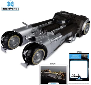 SDCC 2024 McFarlane Autograph Series Batman: White Knight Batimóvil ~ NUEVO, EN MANO - Imagen 1 de 6