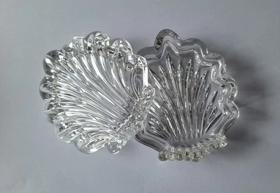 Glasschale mit Deckel 10x8x3cm Blattform unbeschädigt - Bild 1 von 4