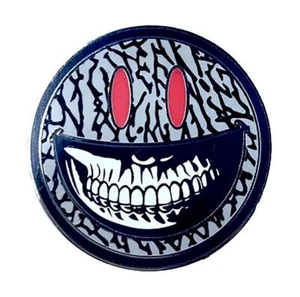 AIR GRIN TAG LAUFSCHUH CHARM PIN RON ENGLISH X LACE PINS - Bild 1 von 5