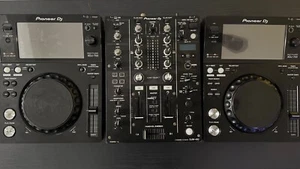 Pioneer XDJ-700 (Pair) + DJM-450 Mixer – Fully Working, Minor Wear - Picture 1 of 4
