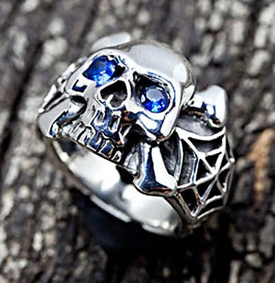 ANILLO CALAVERA OJOS ZAFIRO AZUL ARAÑA PLATA ESTERLINA 925 MOTOCICLISTA HOMBRE NUEVO 22 G. Foto 1 de 4