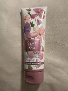 Crema corpo Bath & Body Works SWEET PEA con acido ialuronico 8 oz NUOVA - Foto 1 di 2
