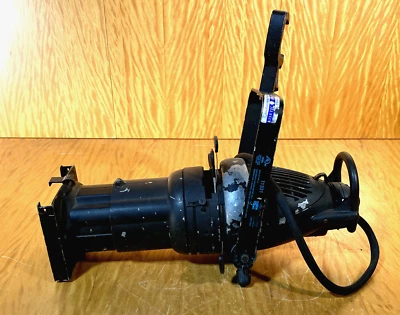 Strand Lighting SL Series Spotlight #36 11331 - Image 1 of 4