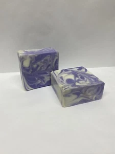 Handmade Lavender Soap With Lavender Essential Oil Approximately 5OZ - Picture 1 of 4