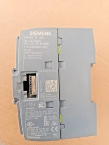 1PC- Siemens 6ES7223-1BL32-0XB0 SIMATIC S7-1200, Digital I/O Module,24VDC, 200mA - Picture 1 of 6